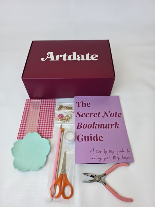 Personalized bookmark decorating DIY kit